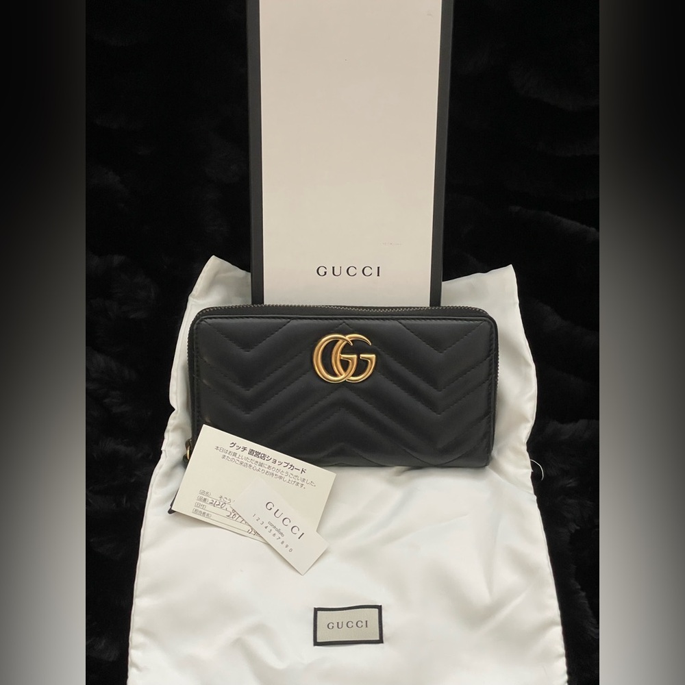 GUCCI GG Marmont Black Quilted Matelasse Leather Zip Around Wallet (443123.2149)